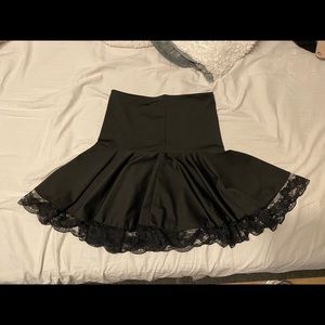 shein black skirt dark academia goth vibes